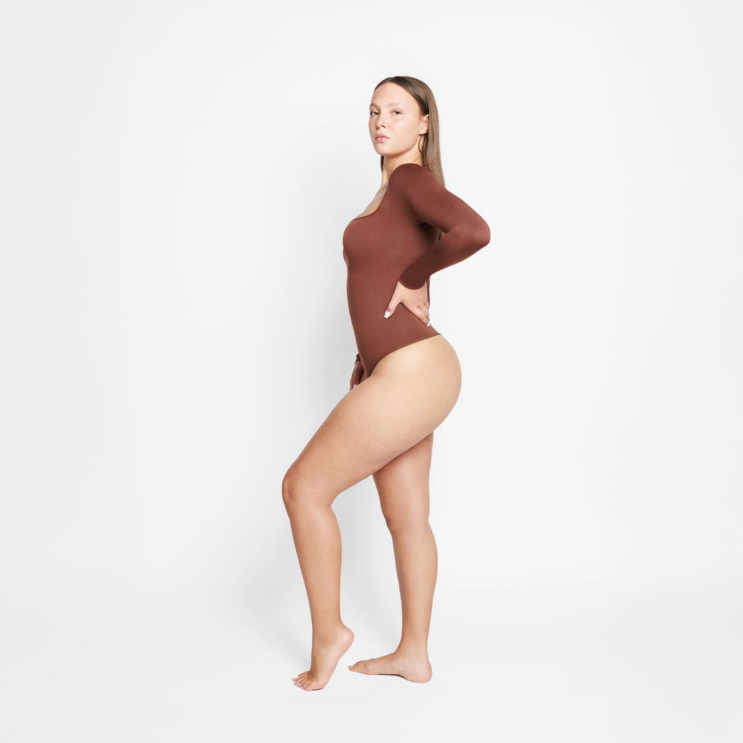 Giulia – Tanga-Körperformender und Straffender Bodysuit