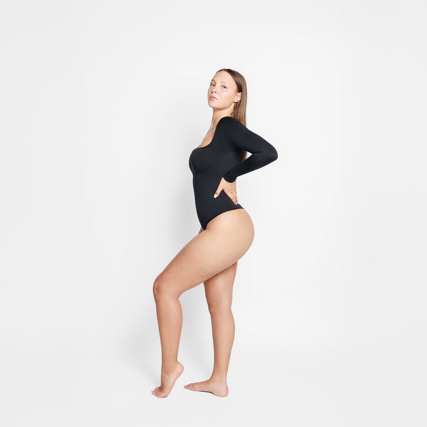 Giulia – Tanga-Körperformender und Straffender Bodysuit