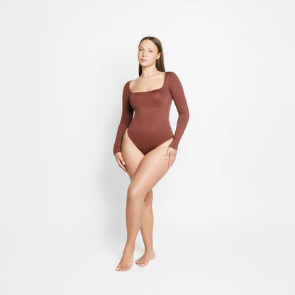 Giulia – Tanga-Körperformender und Straffender Bodysuit