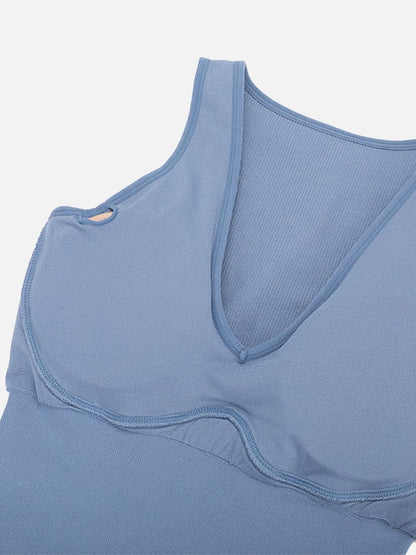 Rina© – Kleid mit Taillengürtel, das den Körper formt