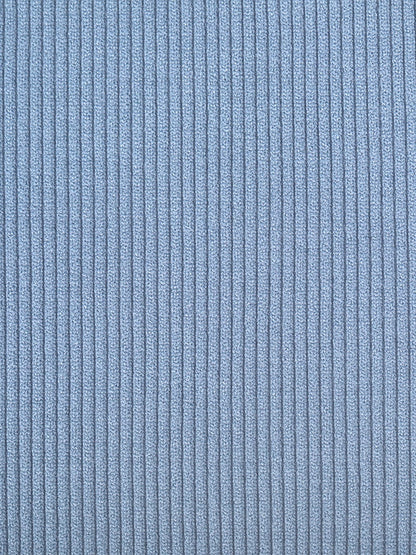 Rina© – Kleid mit Taillengürtel, das den Körper formt